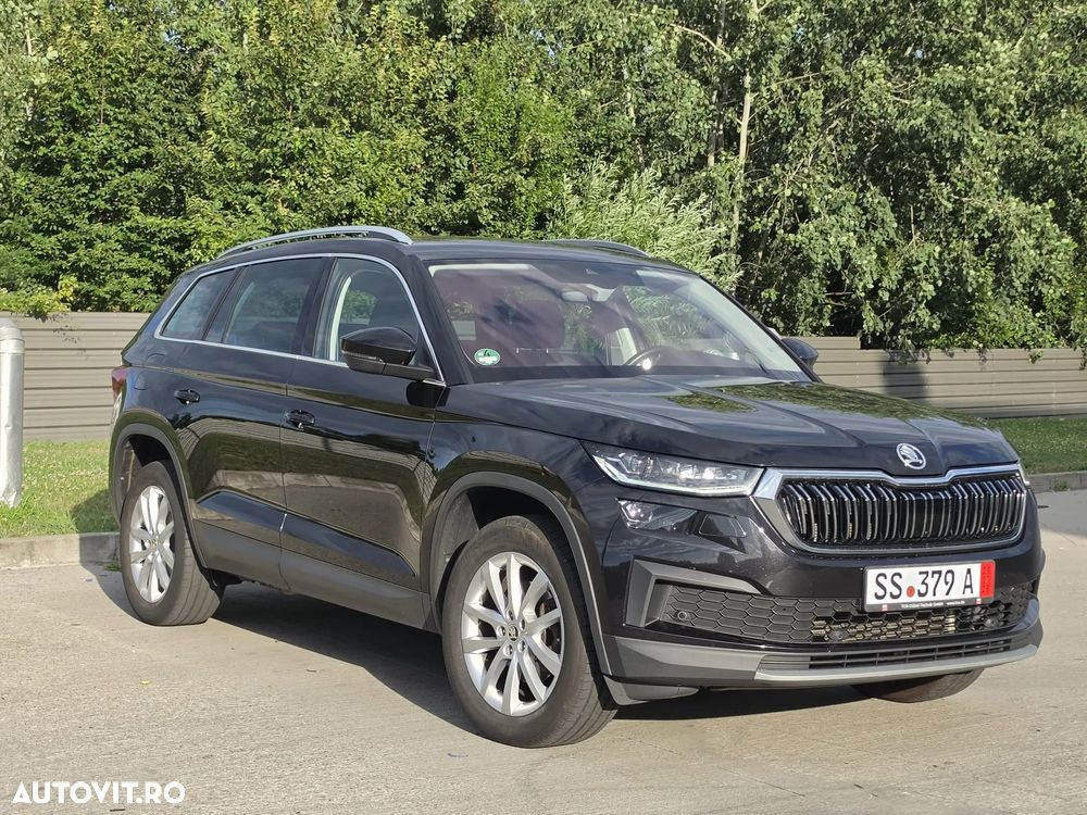 SKODA Kodiaq 2023 — imagine 4