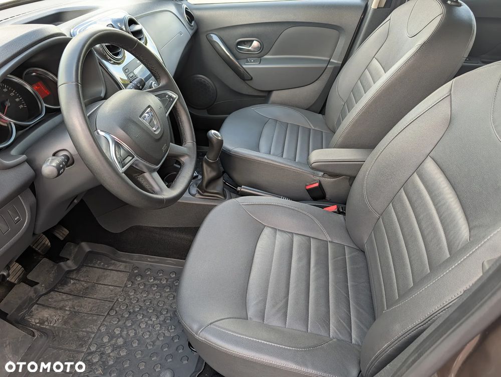 Dacia Sandero 0.9 TCe Laureate S&S - 14