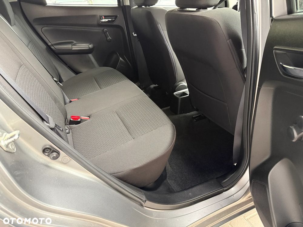 Suzuki Swift 1.2 Premium Plus - 17