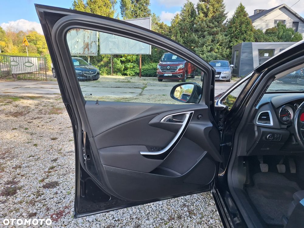 Opel Astra 1.6 Turbo Sport - 13