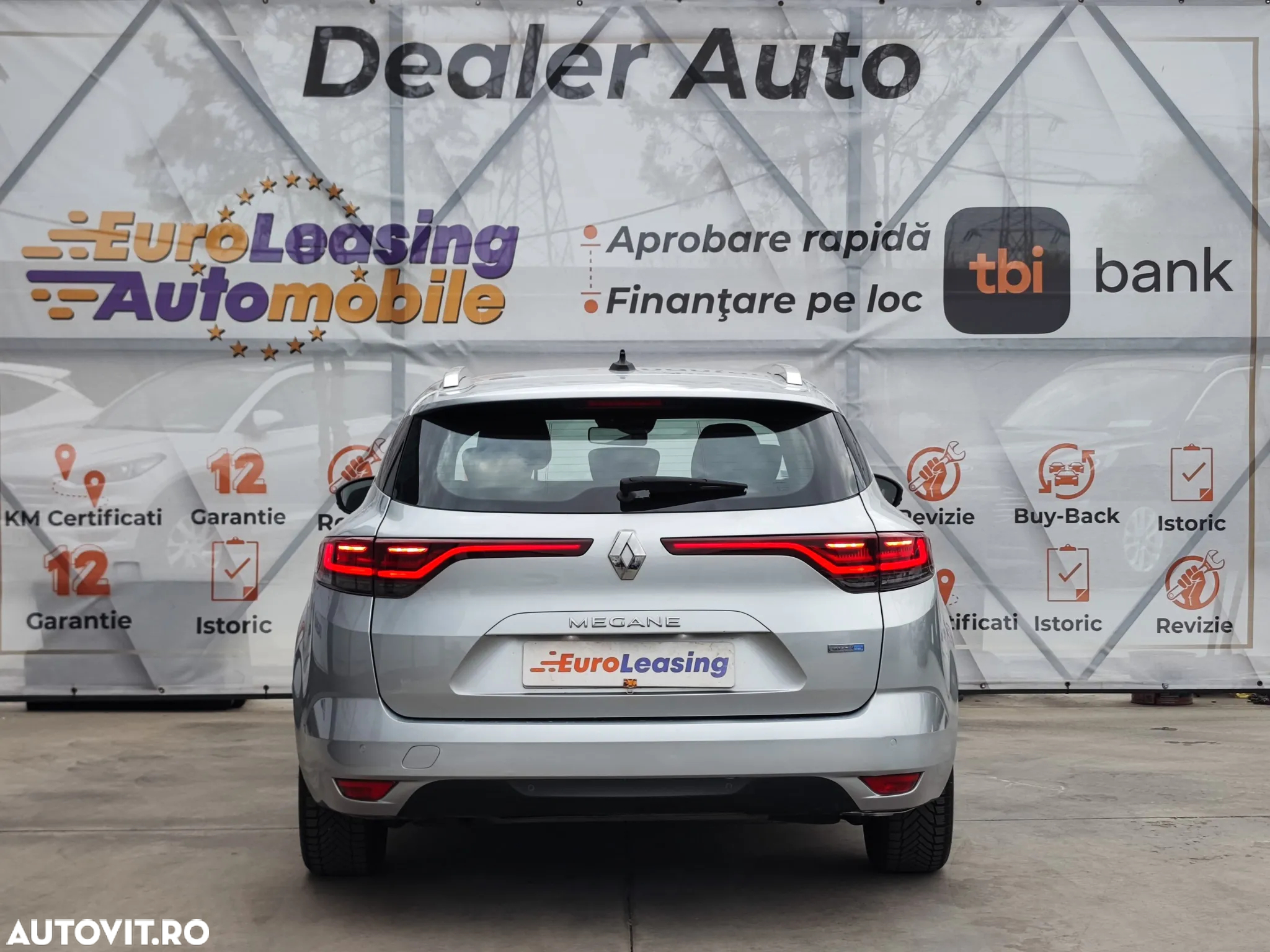 Renault Megane Grandtour E-TECH Plug-in 160 BUSINESS EDITION - 5
