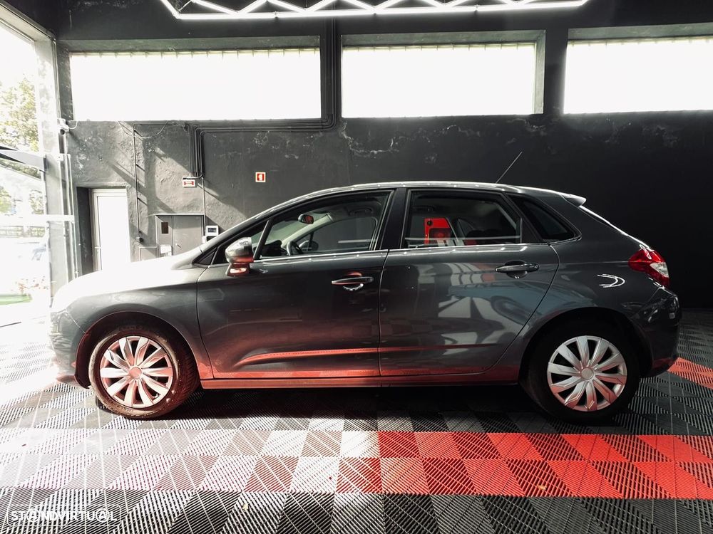 Citroën C4 e-HDi 115 ETG6 Exclusive - 17