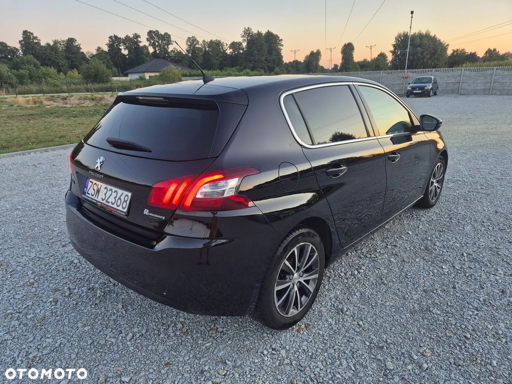 Peugeot 308 - 5