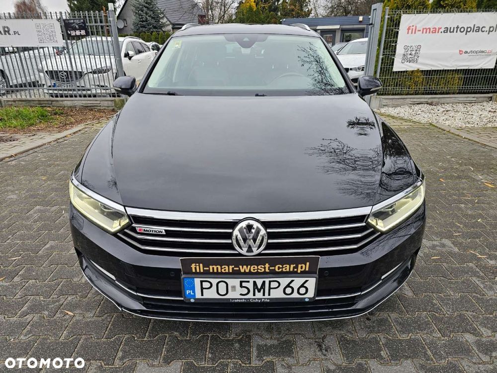 Volkswagen Passat - 12