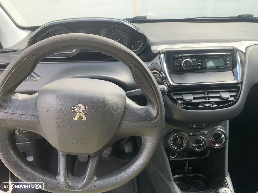 Peugeot 208 1.6 BlueHDi Access - 5