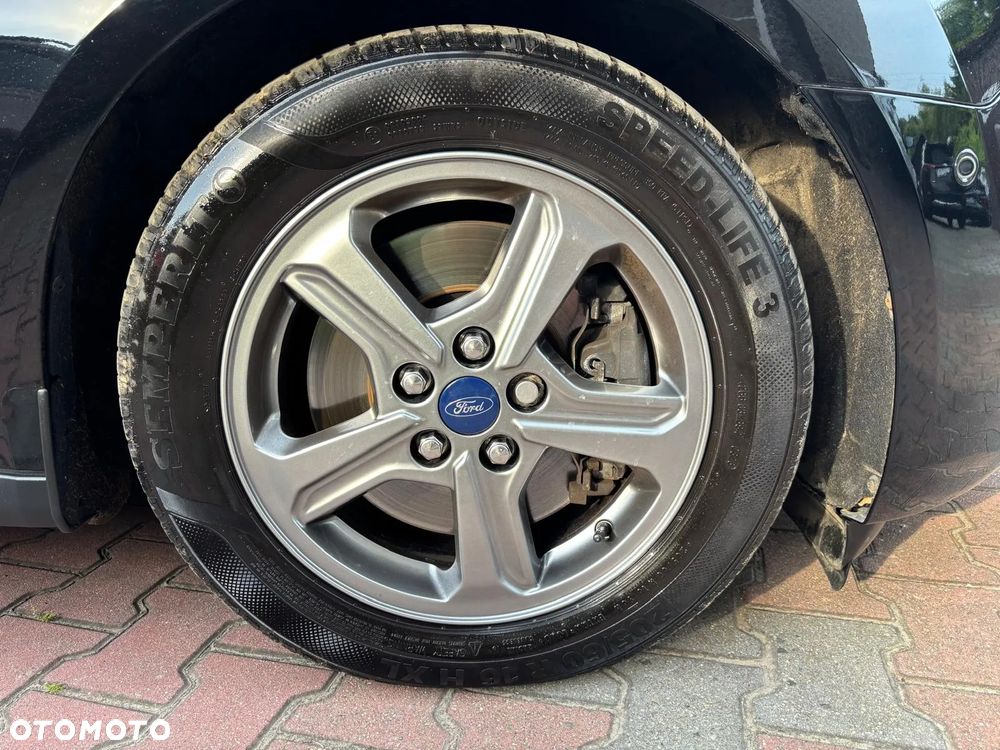 Ford Tourneo Connect Grand - 35