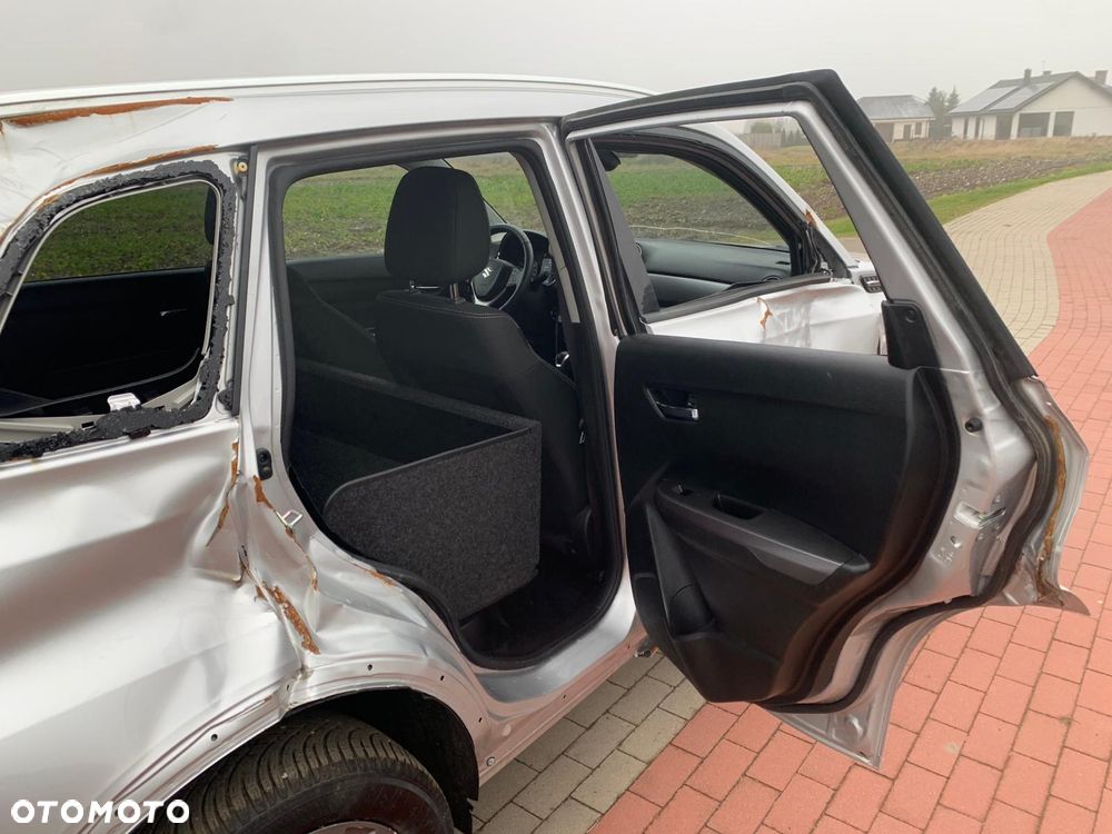 Suzuki Vitara 1.5 Dualjet Hybrid Allgrip AGS Comfort - 22