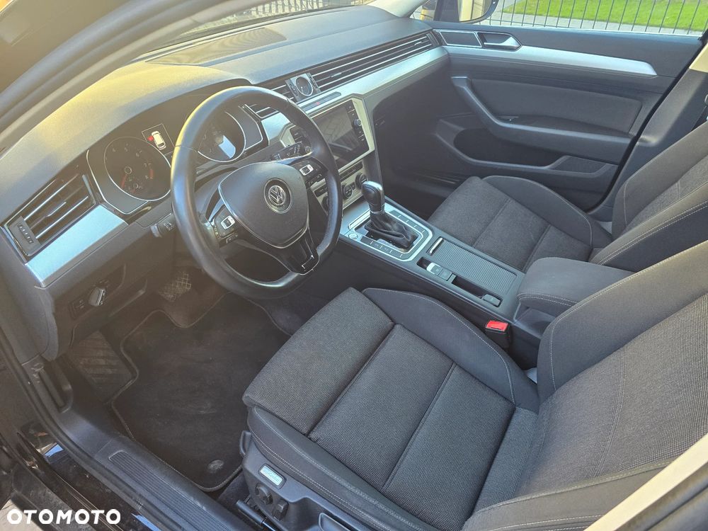 Volkswagen Passat 1.8 TSI BMT Comfortline DSG - 11