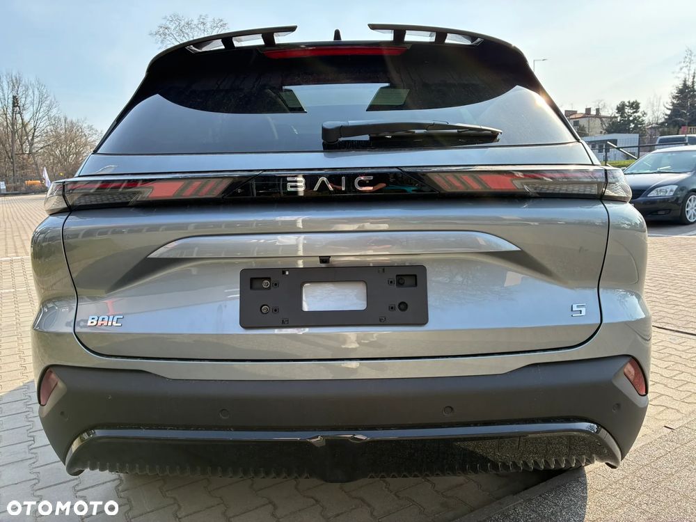 BAIC 5 Beijing 1.5T Comfort DCT - 8