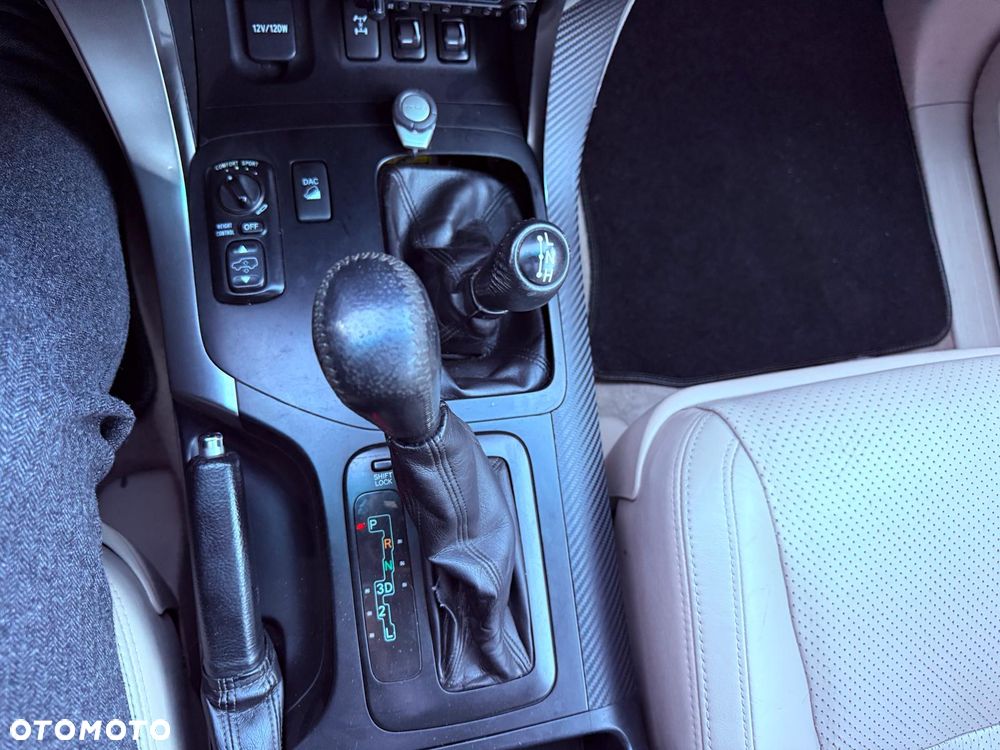 Toyota Land Cruiser 3.0 D Sol - 30