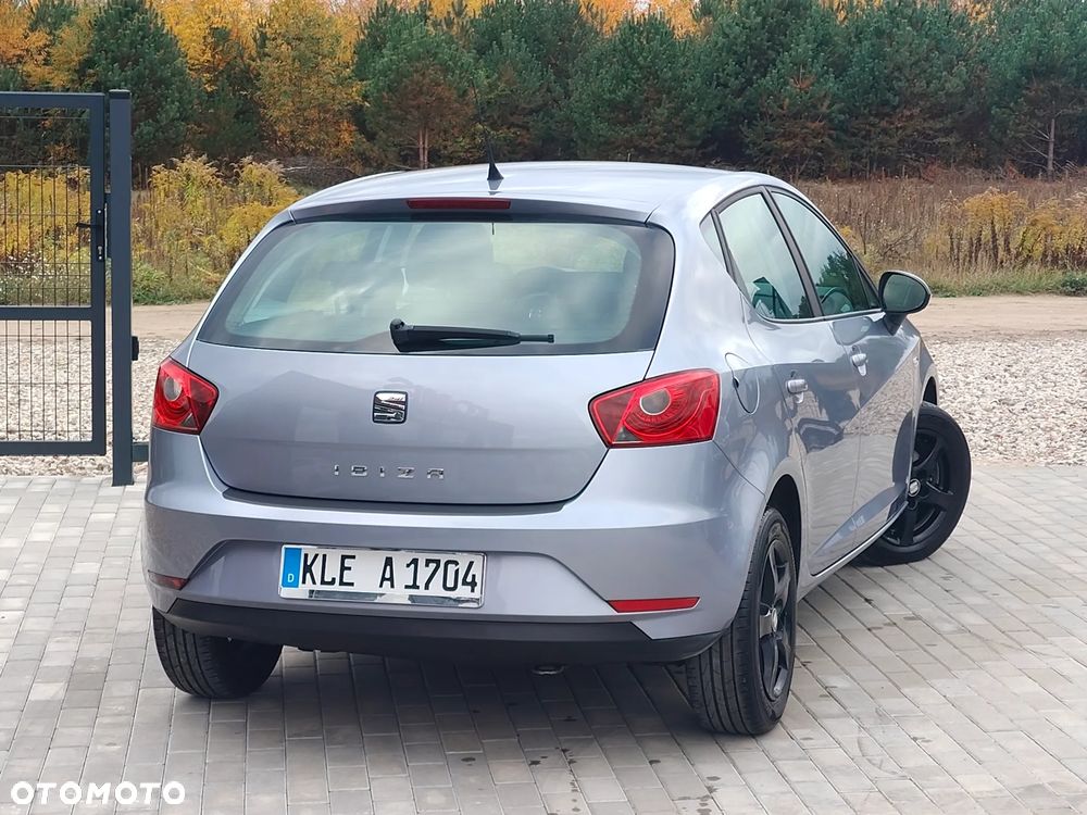 Seat Ibiza 2015 photo 4