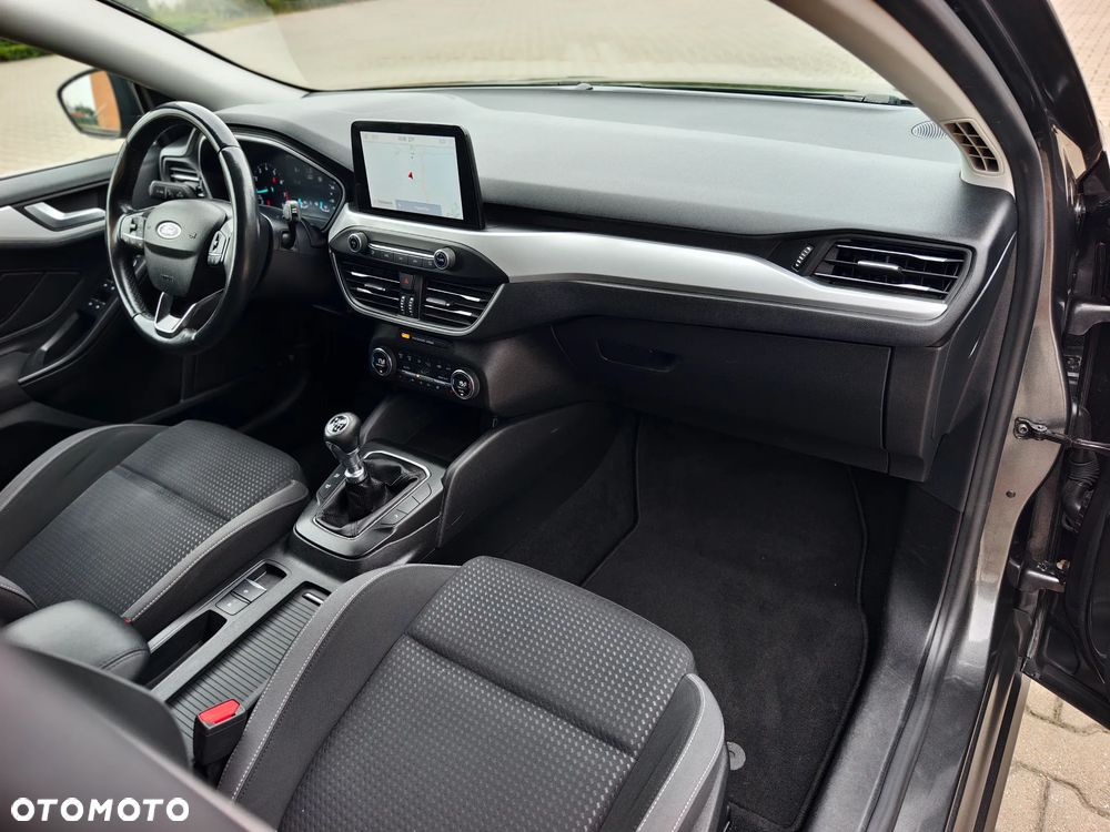 Ford Focus 1.5 EcoBoost STart-Stopp-System TITANIUM - 18