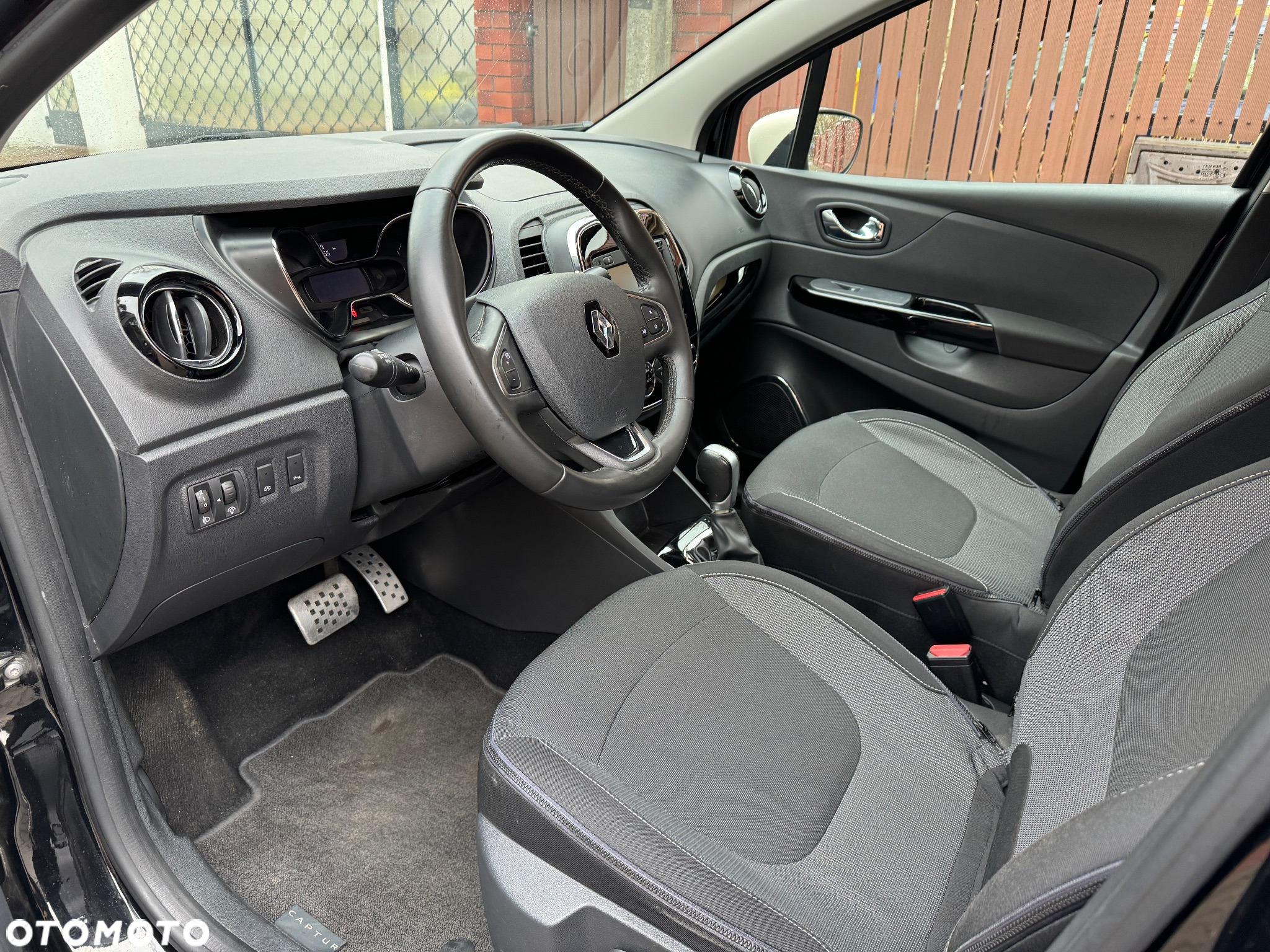 Renault Captur - 12