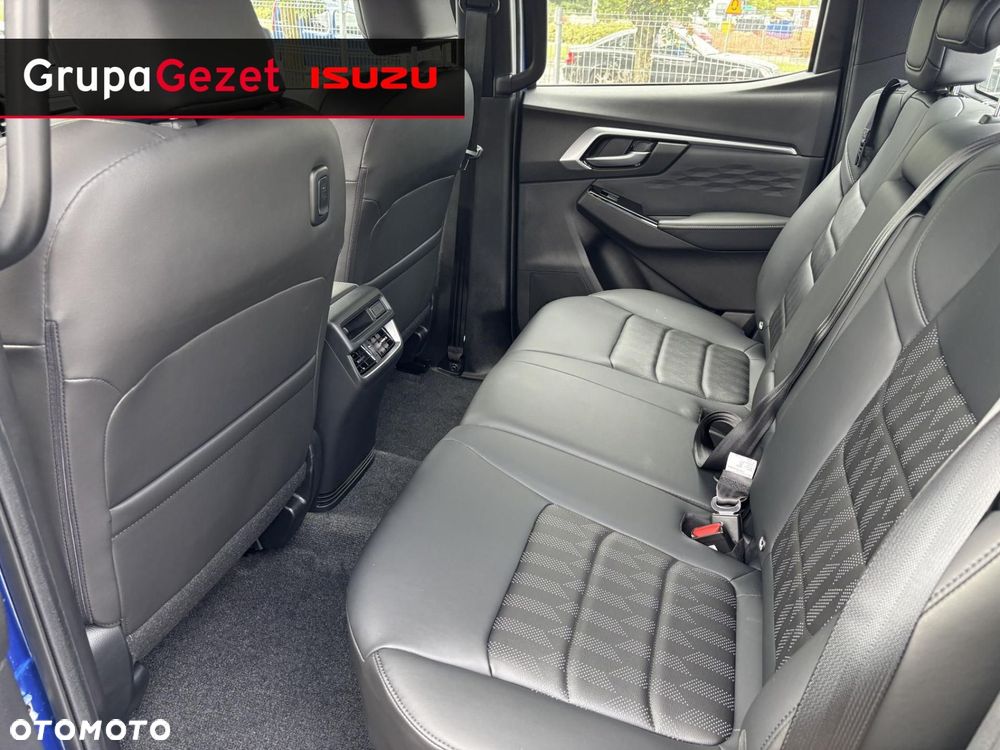 Isuzu D-Max - 15