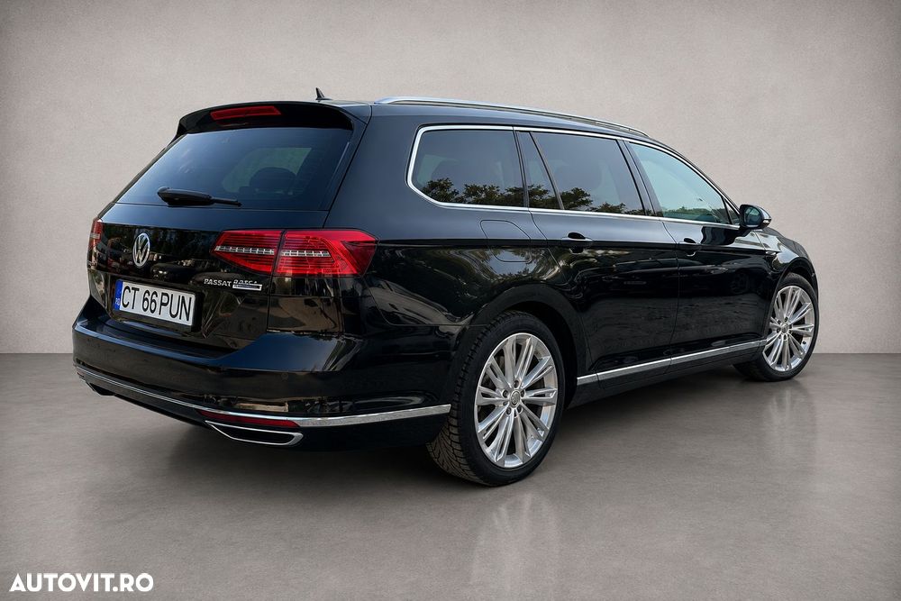 Volkswagen Passat - 21