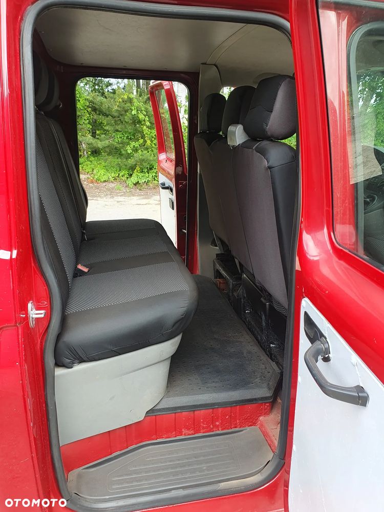 Volkswagen Transporter - 16