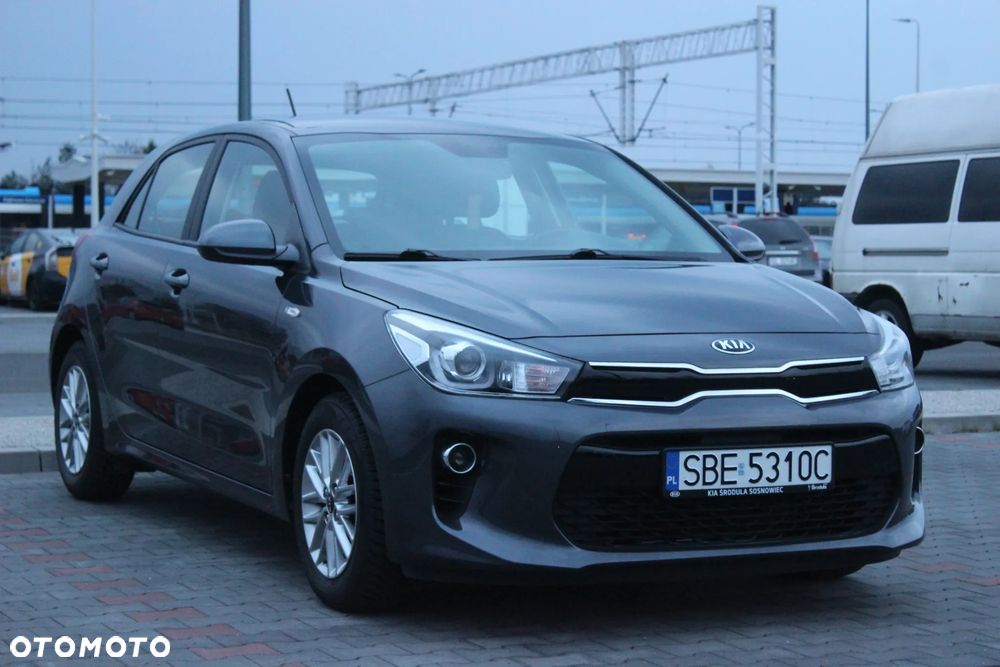 Kia Rio 1.2 L - 7