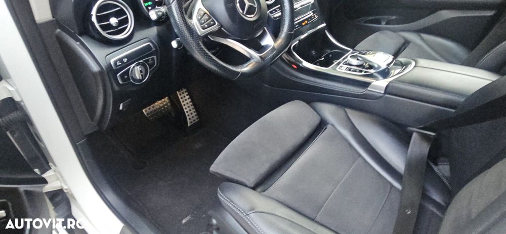 Mercedes-Benz GLC 250 d 4MATIC 9G-TRONIC AMG Line - 12