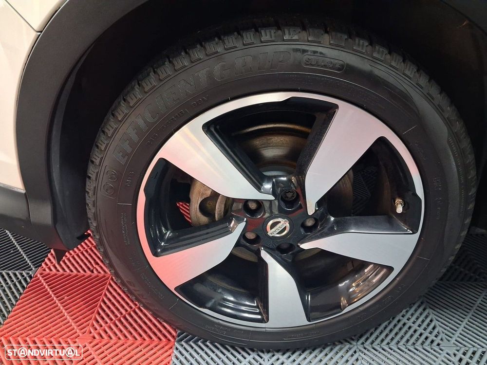 Nissan Qashqai 1.6 dCi Tekna Xtronic - 16