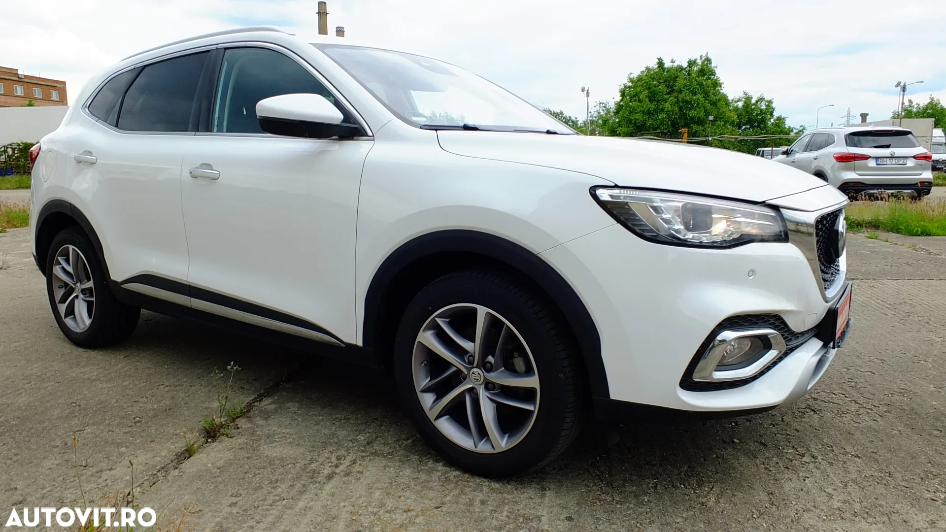 MG EHS 1.5 T-GDi AT PHEV Exclusive - 8