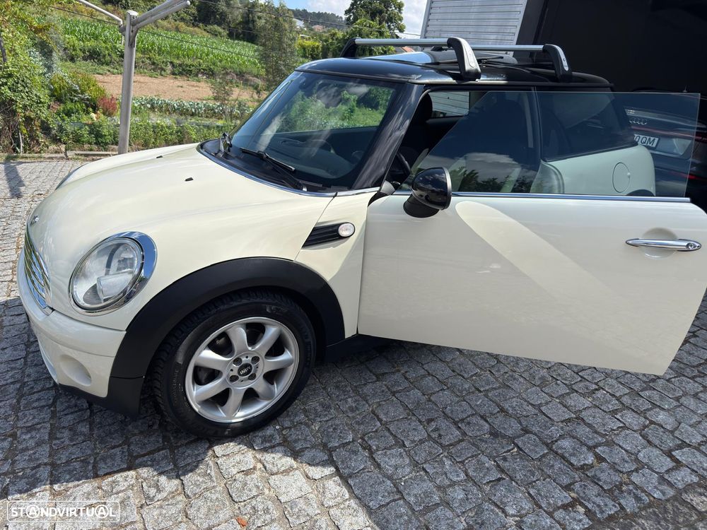 MINI 3 Portas Cooper D - 6