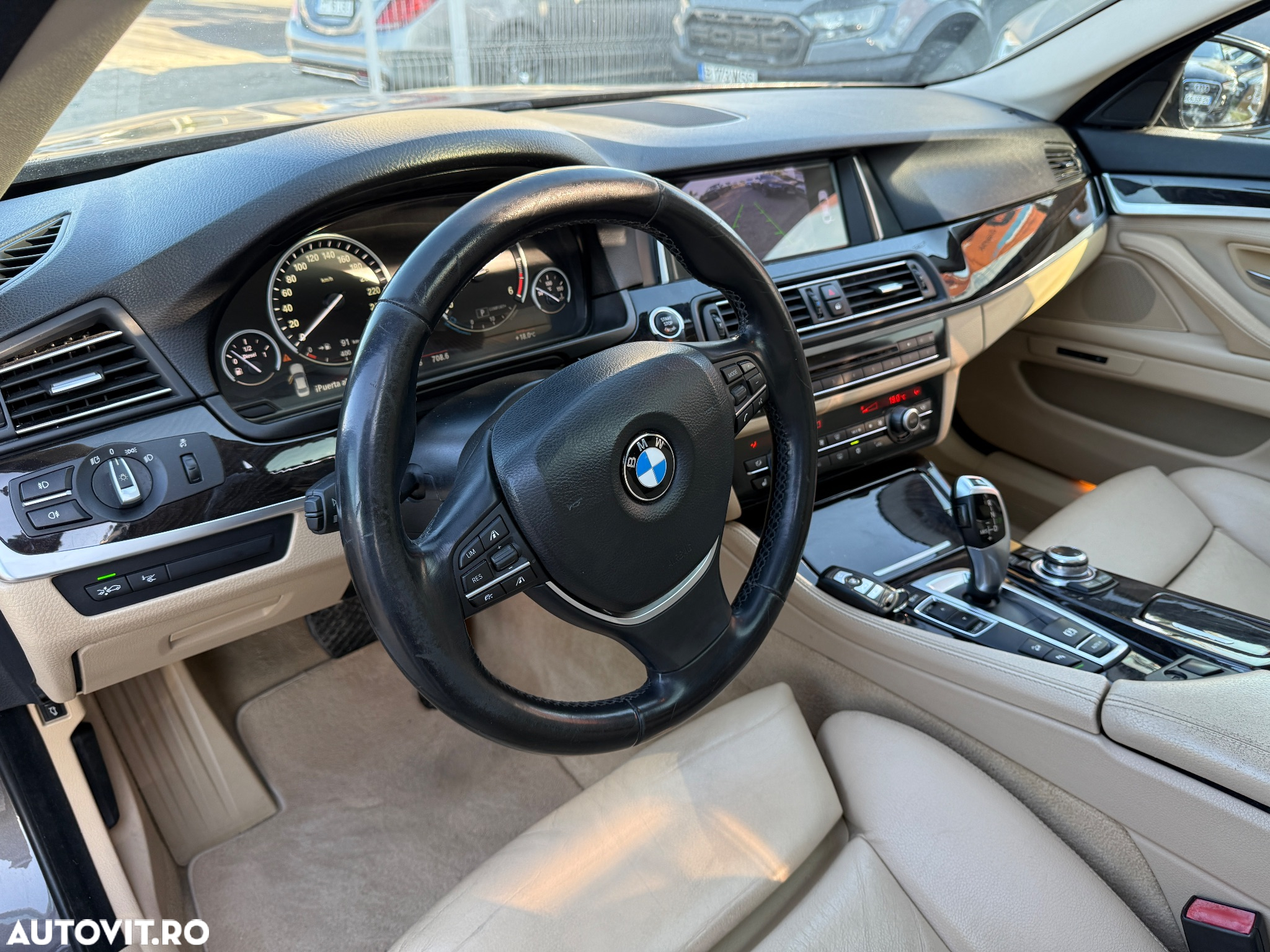 BMW Seria 5 530d xDrive Sport-Aut. Luxury Line - 17