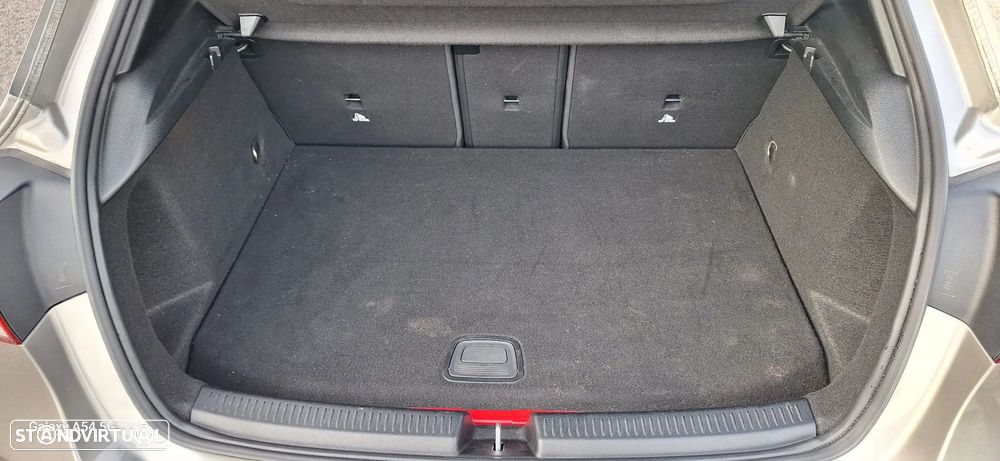 Mercedes-Benz A 250 e Progressive - 5