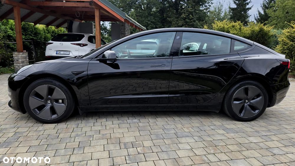 Tesla Model 3 - 19