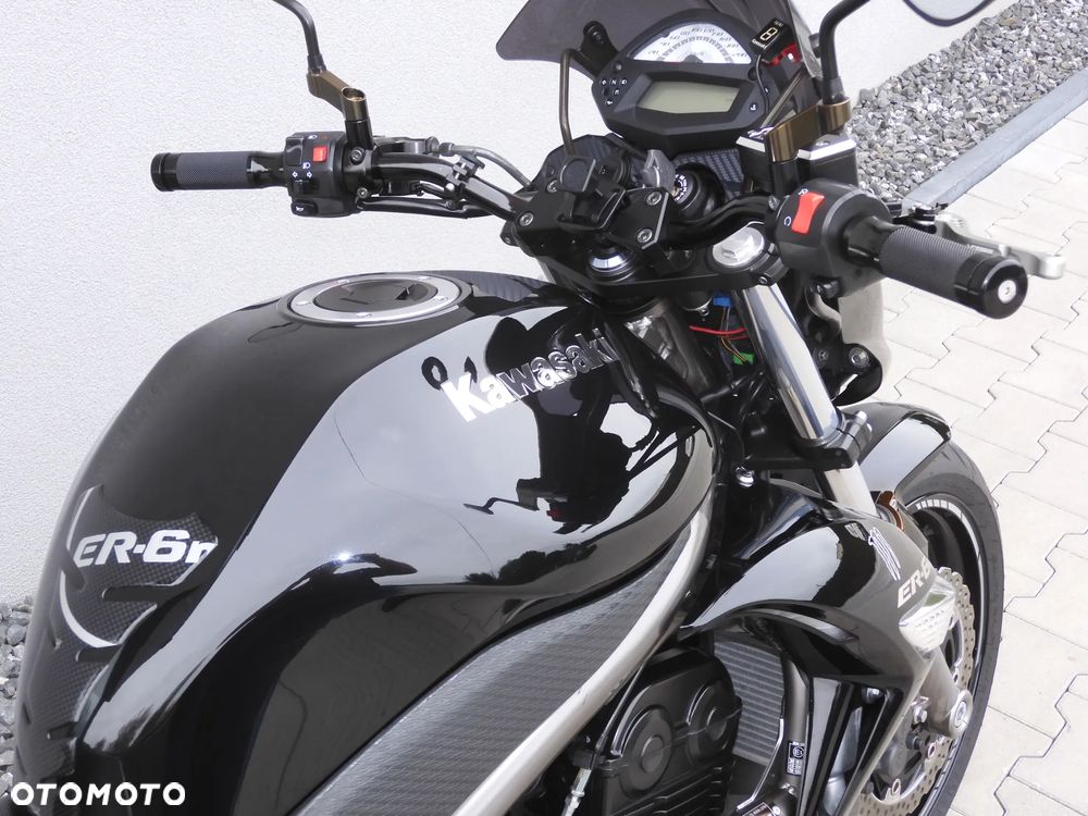Kawasaki ER - 13