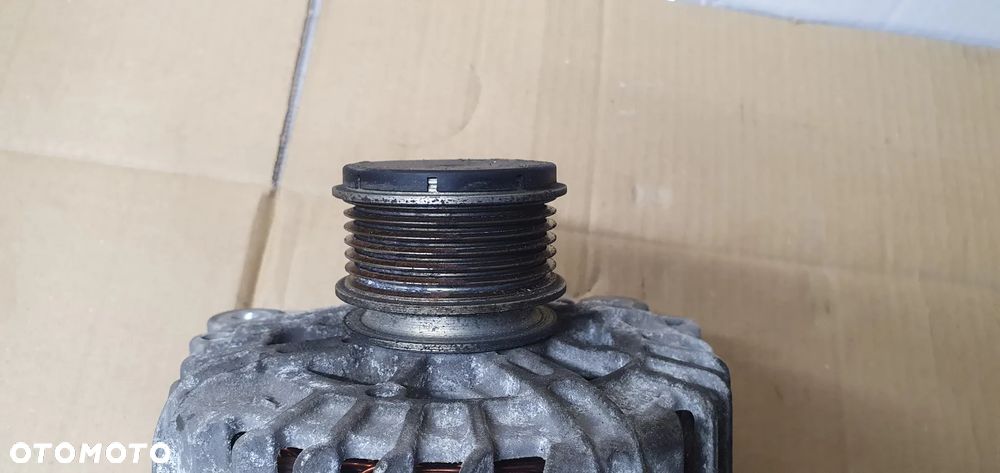 Alternator prądnica VW Passat B7 1.6 TDI 03L903023B - 6