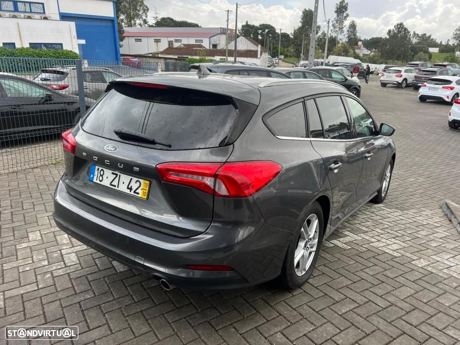 Ford Focus SW 1.5 TDCi EcoBlue Business - 2