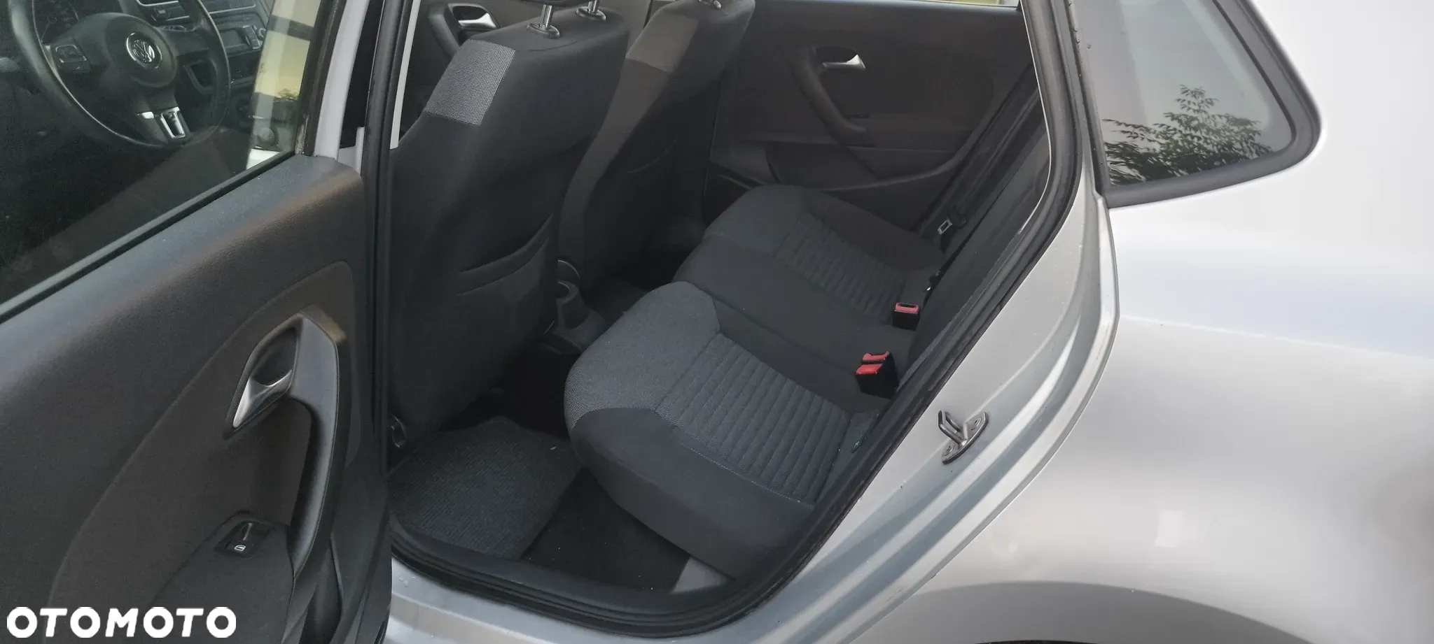 Volkswagen Polo 1.4 16V Comfortline - 10