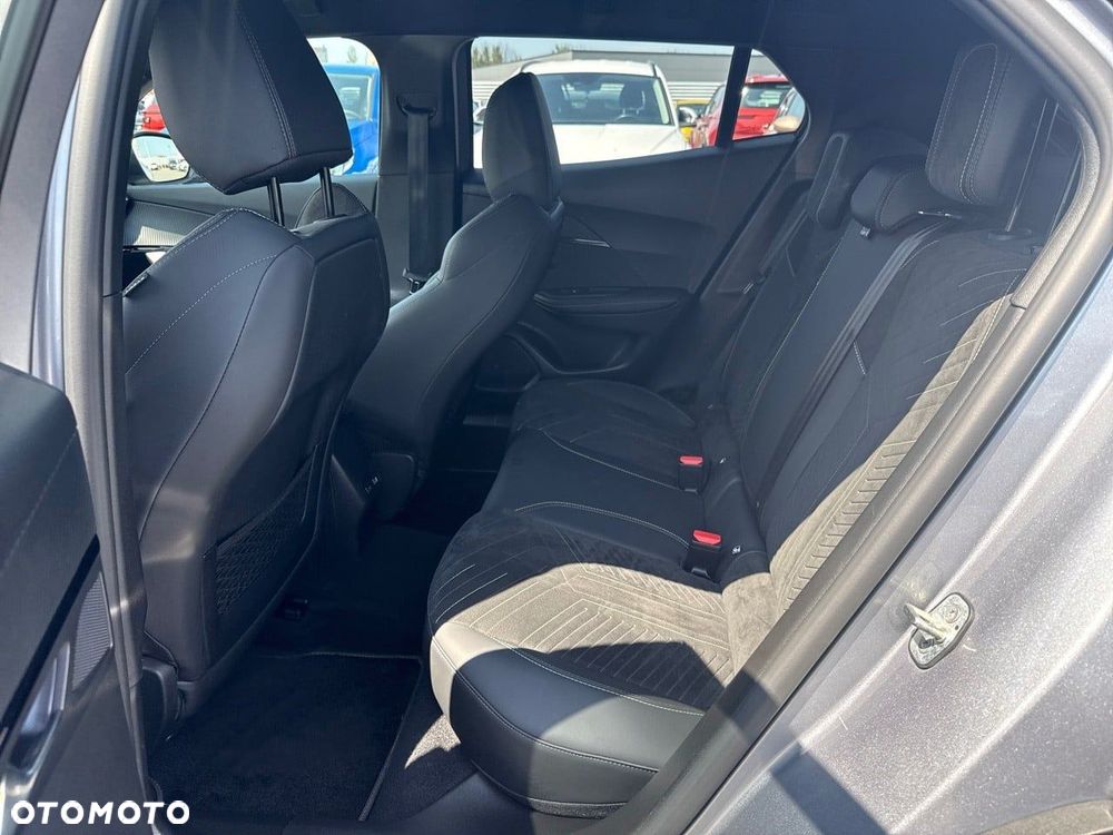 Peugeot 2008 - 11