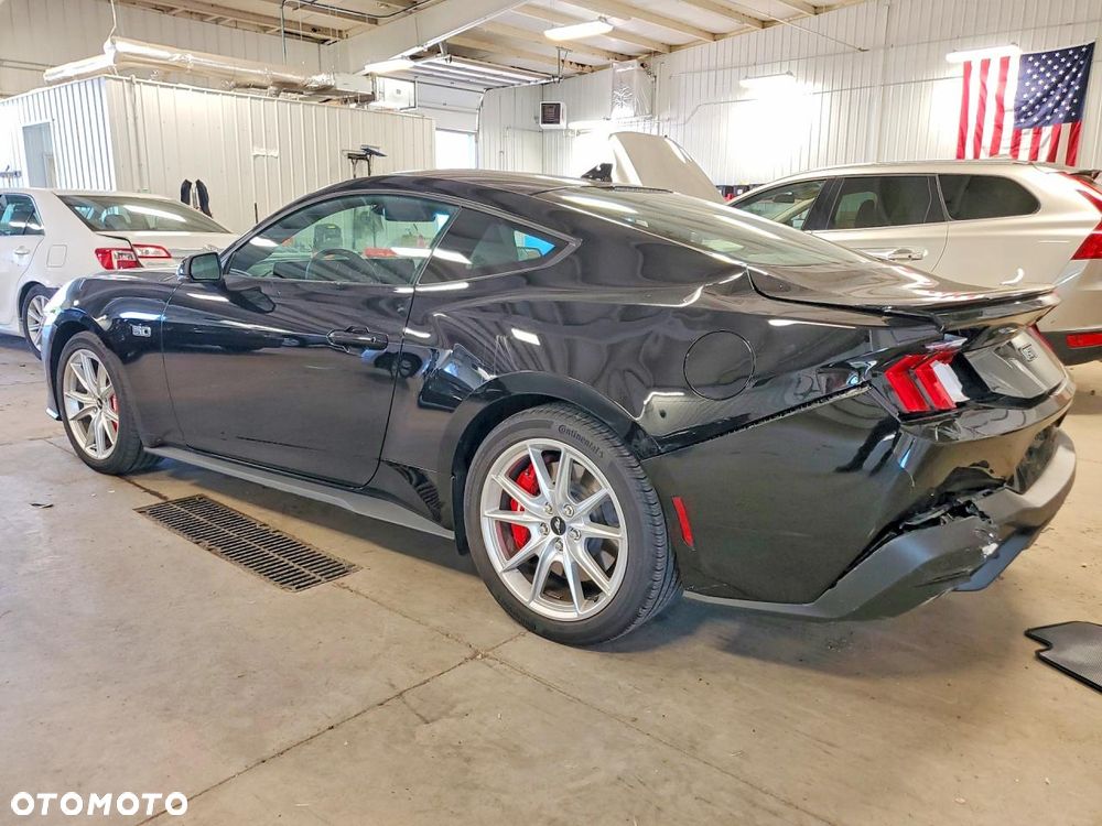Ford Mustang 5.0 Ti-VCT V8 GT - 2