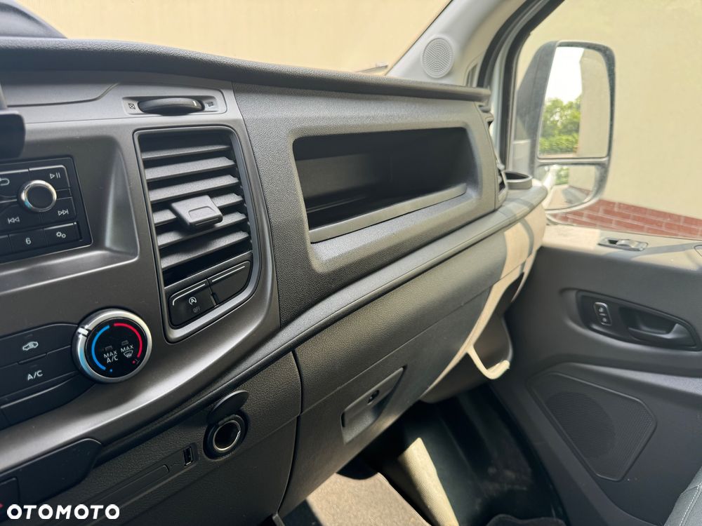 Ford Transit L3H2 - 32
