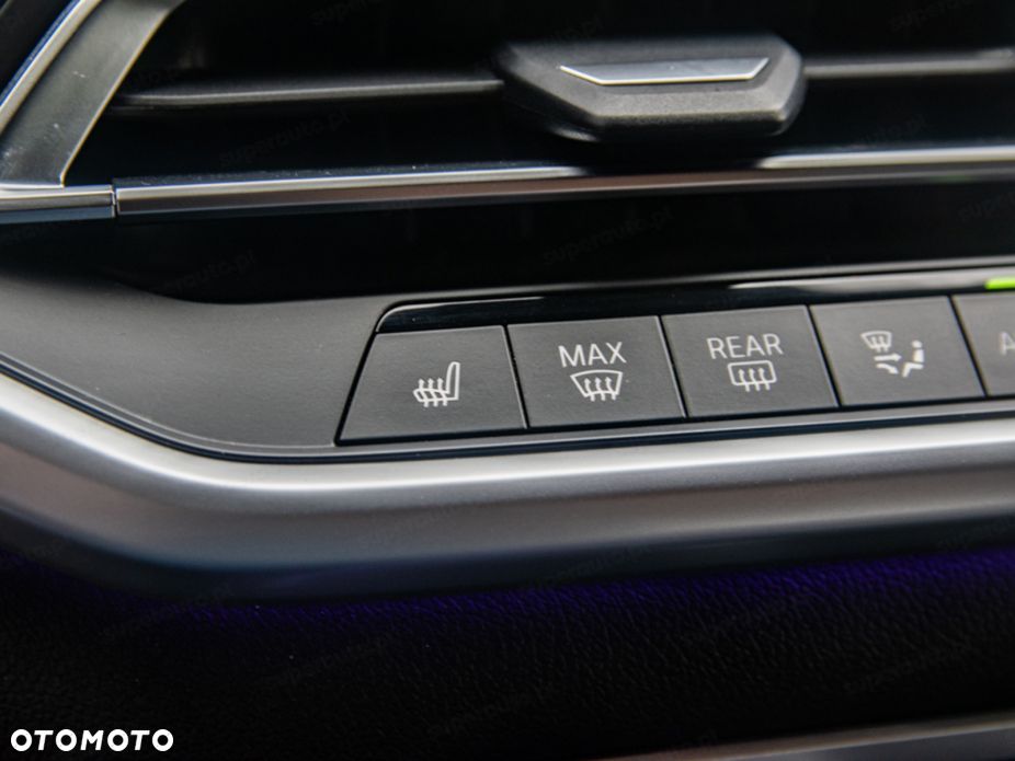BMW X5 xDrive30d mHEV - 11