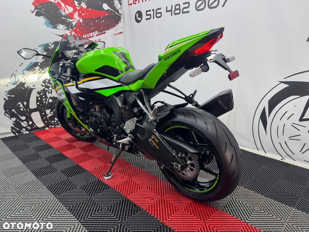 Kawasaki ZX - 6