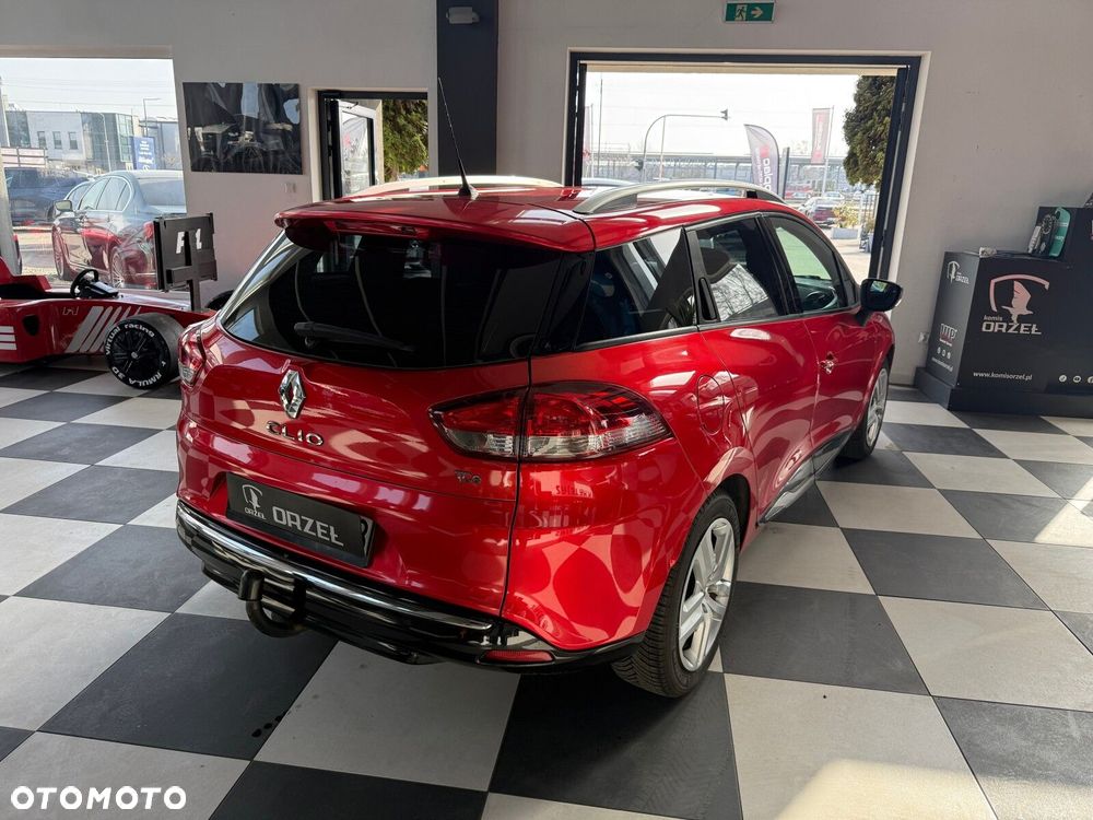Renault Clio - 5