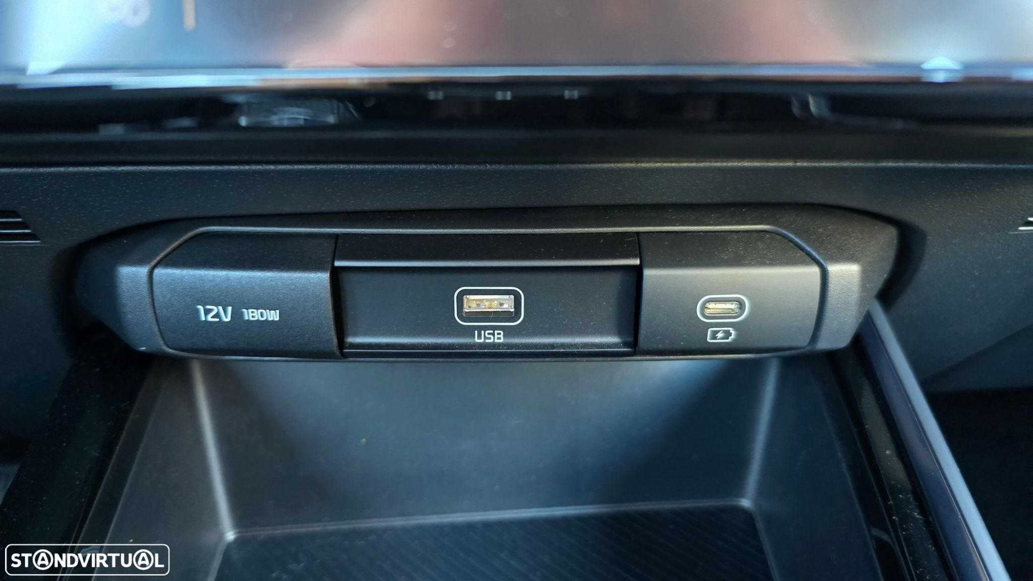 Kia Niro - 34