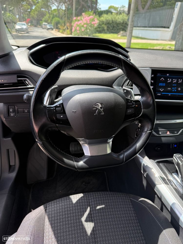 Peugeot 308 SW 1.5 BlueHDi GT EAT8 - 11