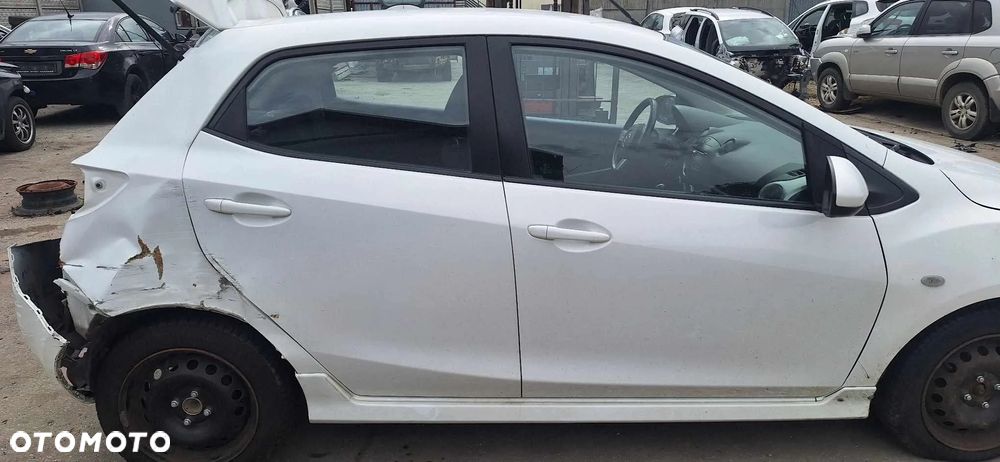 MAZDA 2 II DE mechanizm silnik wycieraczek przód - 8