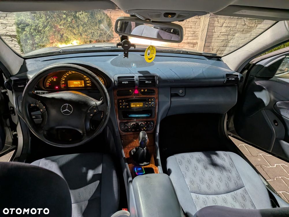 Mercedes-Benz Klasa C 200 CDI Classic - 7