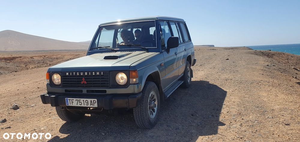 Mitsubishi Pajero 2.5 TDi - 17