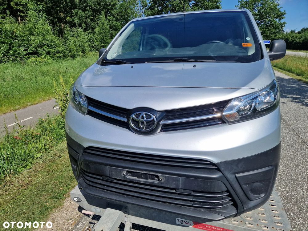 Toyota Proace - 2