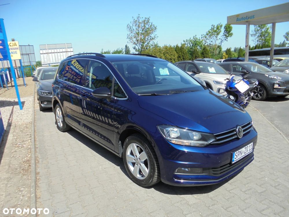 Volkswagen Touran 2.0 TDI SCR DSG IQ.DRIVE - 2