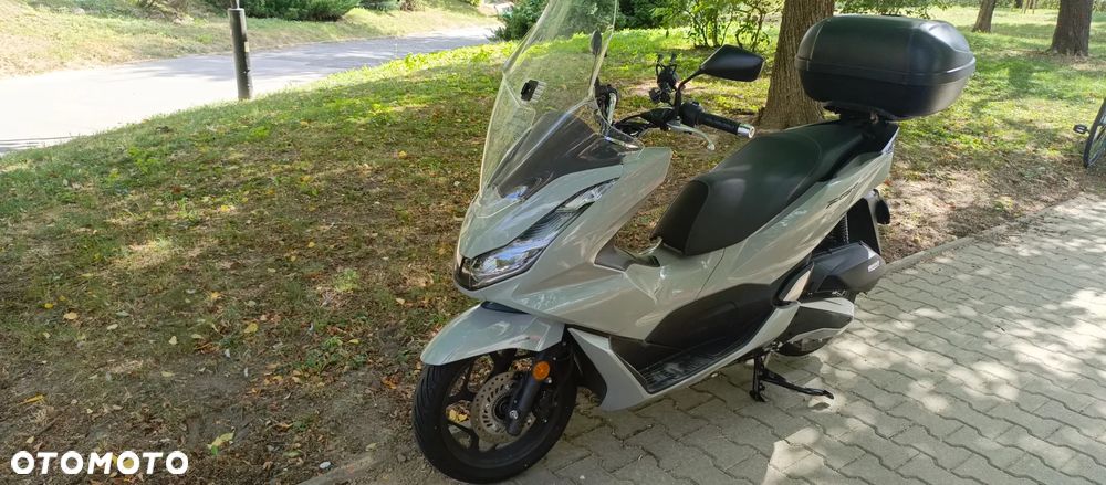 Honda PCX - 1