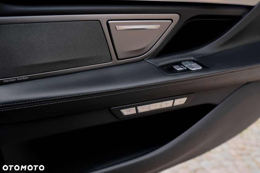BMW Seria 7 M760Li xDrive V12 Excellence - 24
