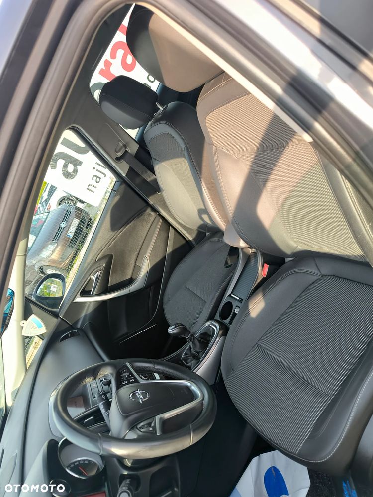Opel Astra 1.7 CDTI DPF Color Edition - 10