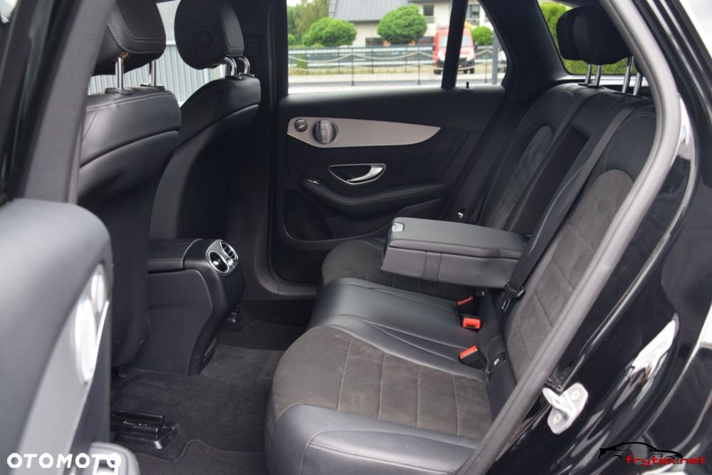 Mercedes-Benz GLC - 20