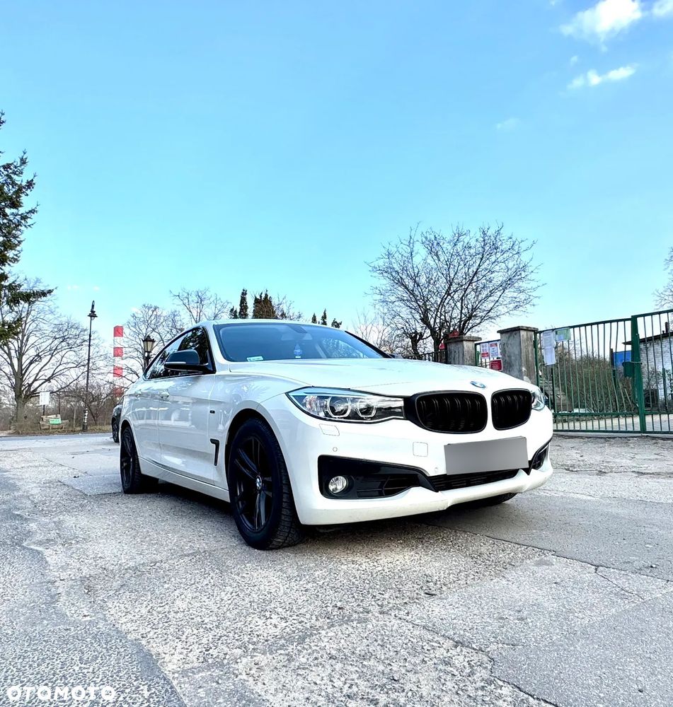 BMW Seria 3 320i Sport Line - 16